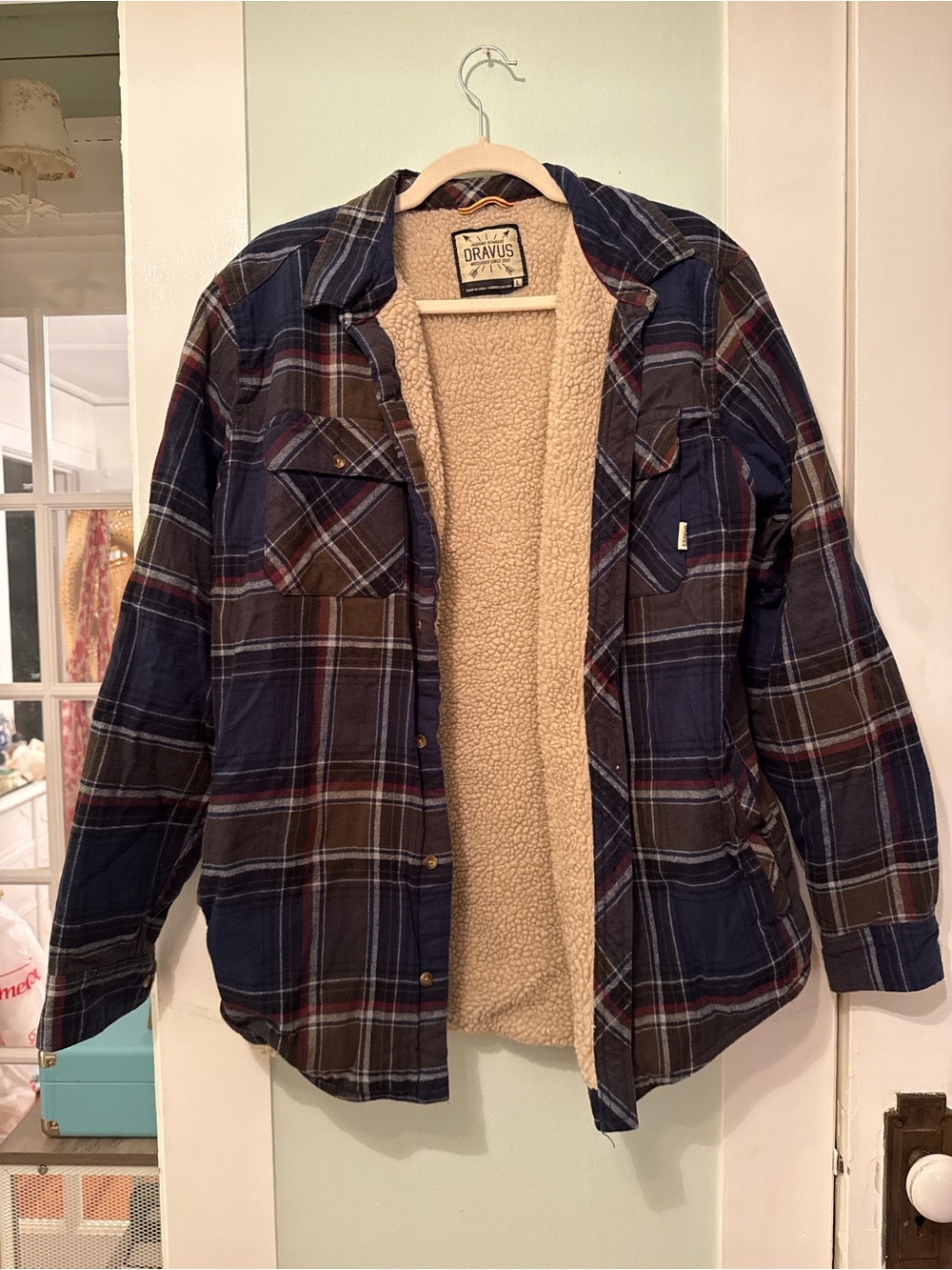 Dravus Men’s Navy Plaid Sherpa-Lined Jacket